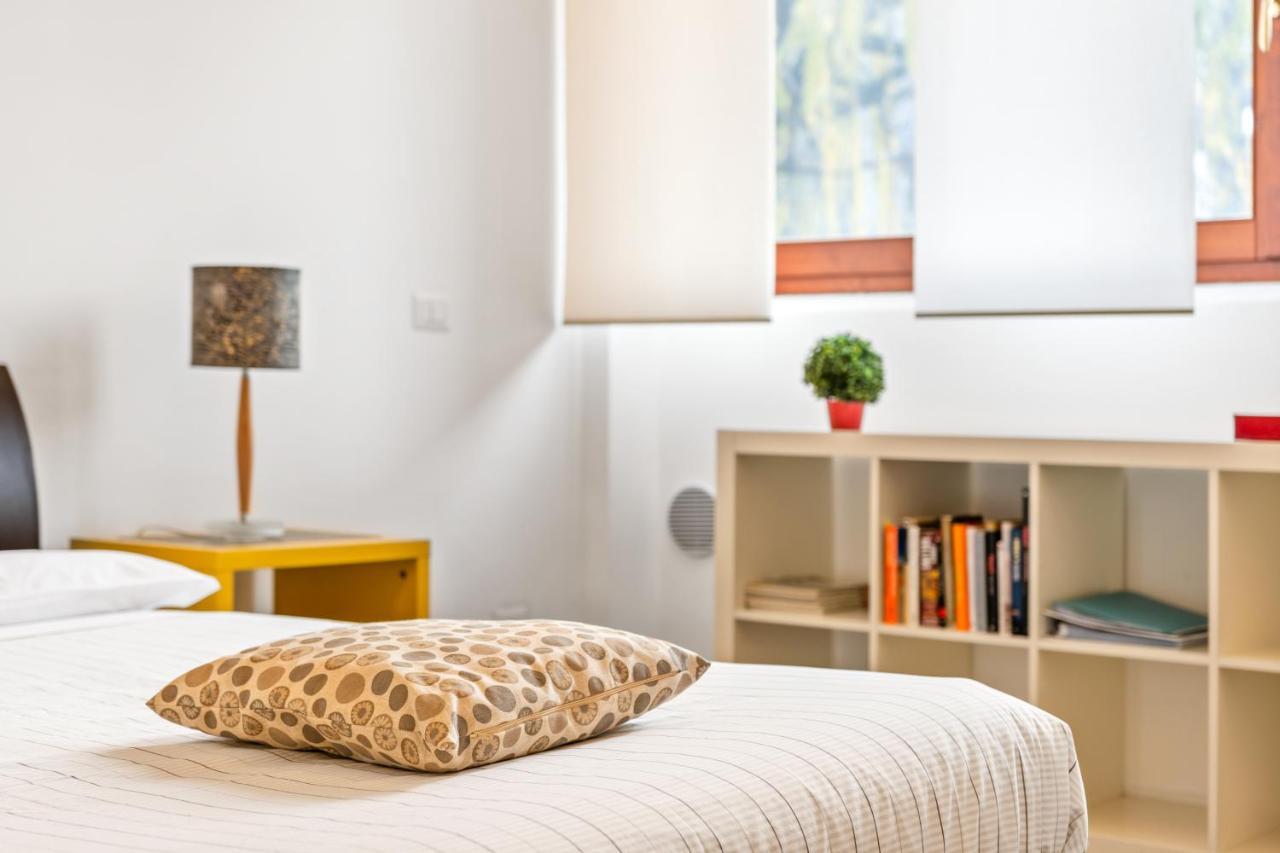 Il Salice - Affitti Brevi Italia Apartamento Lecco Exterior foto